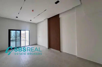 شقة - غرفة نوم - 2 حمامات للايجار في مبني الامير عبدالله - المدينة العالمية المرحلة 2 - 4 الورسان - الورسان - دبي