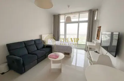 Apartment - 7+ Bedrooms - 1 Bathroom for sale in Carson C - Carson - DAMAC Hills - Dubai