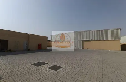 مستودع - استوديو - 3 حمامات للايجار في الجليل - آلصجعه - الشارقة