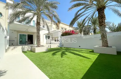 Villa - 3 Bedrooms - 3 Bathrooms for rent in Springs 11 - The Springs - Dubai