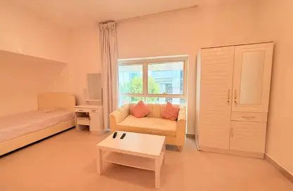 Apartment - Studio - 1 Bathroom for rent in Al Nahyan Camp - Abu Dhabi