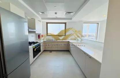 شقة - غرفة نوم - 2 حمامات للايجار في ذا فلاجشيب ثري - السطوة - دبي