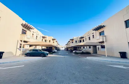 شقة - 3 غرف نوم - 3 حمامات للايجار في فلل بيدا بن عمار - بيدا بن عمار - اشارج - العين