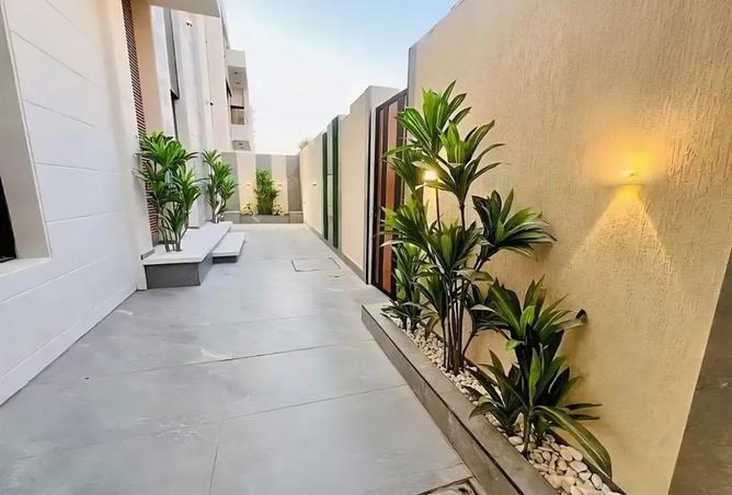 15735702 - Property Image 2