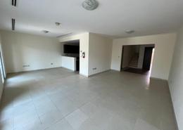 صورةغرفة فارغة لـ: تاون هاوس - 2 غرف نوم - 4 حمامات للبيع في 6A حي - مثلث قرية الجميرا - دبي, صورة 1