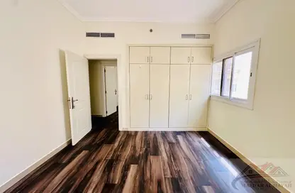 شقة - 3 غرف نوم - 3 حمامات للايجار في بناية مويليح 29 - مويلح - الشارقة شقة - 3 غرف نوم - 3 حمامات للايجار في بناية مويليح 29 - مويلح - الشارقة