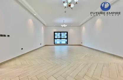 Apartment - Studio - 1 Bathroom for rent in Al Hudaiba Mall - Al Hudaiba - Al Satwa - Dubai