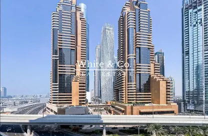 Apartment - 1 Bedroom - 2 Bathrooms for sale in Botanica Tower - Dubai Marina - Dubai
