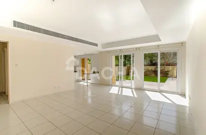 Villa - 3 Bedrooms - 3 Bathrooms for sale in Springs 11 - The Springs - Dubai