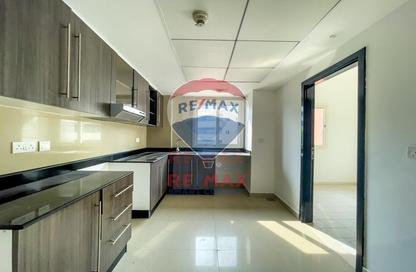 Apartment - 3 Bedrooms - 4 Bathrooms for sale in Tower 31 - Al Reef Downtown - Al Reef - Abu Dhabi