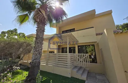 Villa - 4 Bedrooms - 4 Bathrooms for rent in Al Safa 1 - Al Safa - Dubai