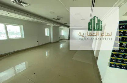 طابق كامل - استوديو - 8 حمامات للايجار في النعيمية - النعيمية - عجمان