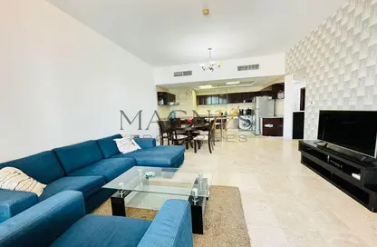 Living / Dining Room image for: Apartment - 2 Bedrooms - 3 Bathrooms for rent in KG Tower - Dubai Marina - Dubai, Image 1
