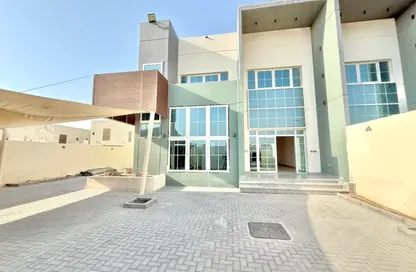 شقة - 5 غرف نوم - 7 حمامات للايجار في حوشي 1 - حوشي - البادي - الشارقة