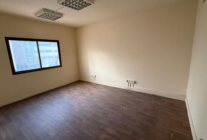 15959000 - Property Main Image