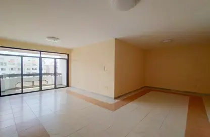 شقة - 3 غرف نوم - 3 حمامات للايجار في الكويتا - المقاطعة المركزية - العين