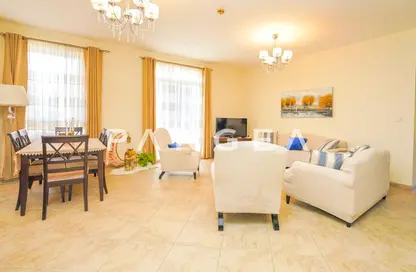 Apartment - 2 Bedrooms - 3 Bathrooms for sale in Shakespeare Circus 3 - Shakespeare Circus - Motor City - Dubai