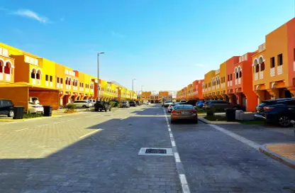 Villa - 2 Bedrooms - 3 Bathrooms for rent in Hydra Village - Abu Dhabi