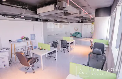 Office Space - Studio - 1 Bathroom for rent in Business Tower - Business Bay - Dubai