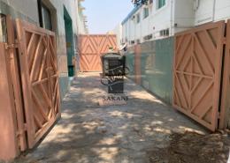 صورةتراس لـ: سكن الموظفين - 7 حمامات للكراء في سونابور - المحيصنة - دبي, صورة 1