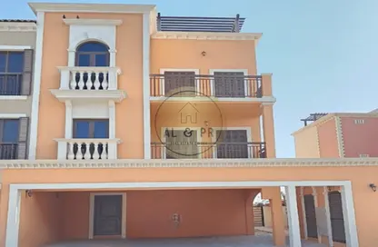 Villa - 5 Bedrooms - 6 Bathrooms for rent in Sur La Mer - La Mer - Jumeirah - Dubai