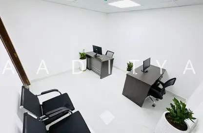مكتب - استوديو - 1 حمام للايجار في لولو سنتر - منطقة حديقة الكرامة - الكرامة - دبي