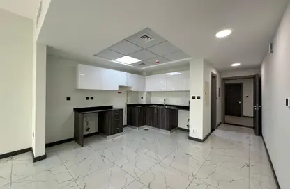 Apartment - 2 Bedrooms - 3 Bathrooms for rent in Rukan Tower B - Rukan Tower - Dubai Land - Dubai
