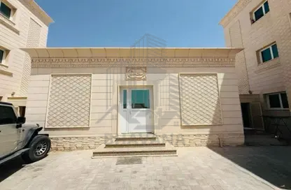 شقة - غرفة نوم - 1 حمام للايجار في فيلات مدينة خليفة آيه - مدينة خليفة أ - مدينة خليفة - أبوظبي