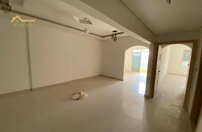 Apartment - 1 Bedroom - 2 Bathrooms for rent in Al Mowaihat 2 - Al Mowaihat - Ajman Apartment - 1 Bedroom - 2 Bathrooms for rent in Al Mowaihat 2 - Al Mowaihat - Ajman