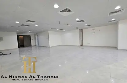 Office Space - Studio - 1 Bathroom for rent in Blue Waves Tower - Dubai Residence Complex - Dubai