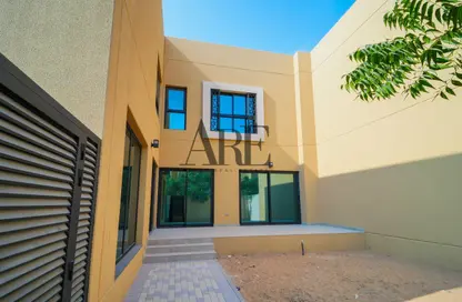 تاون هاوس - 4 غرف نوم - 5 حمامات للبيع في مدينة الشارقة المستدامة - الشارقة