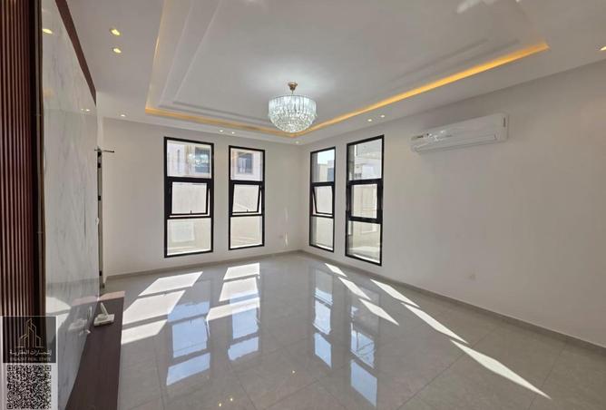 16062000 - Property Image 3