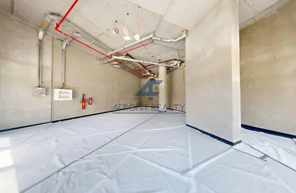 Shop - Studio for rent in The Crest Tower Podium - Sobha Hartland - Mohammed Bin Rashid City - Dubai