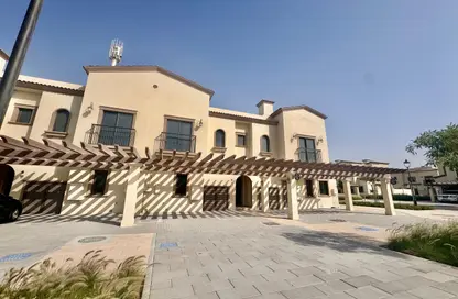 Apartment - 3 Bedrooms - 4 Bathrooms for rent in Bloom Living - Zayed City (Khalifa City C) - Khalifa City - Abu Dhabi