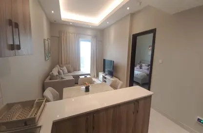 شقة - غرفة نوم - 2 حمامات للايجار في برج هيرا - مدينة دبي الرياضية - دبي
