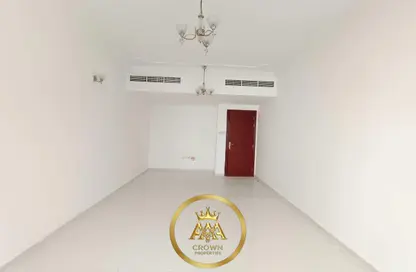 شقة - 2 غرف نوم - 3 حمامات للايجار في شارع التعاون الجديد - التعاون - الشارقة