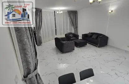 Apartment - 2 Bedrooms - 2 Bathrooms for rent in Gulfa Towers - Al Rashidiya 1 - Al Rashidiya - Ajman