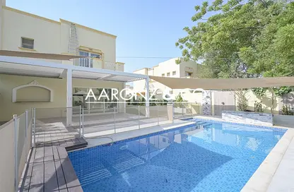 فيلا - 3 غرف نوم - 3 حمامات للايجار في الينابيع 8 - الينابيع - دبي