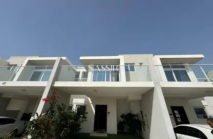 فيلا - 3 غرف نوم - 3 حمامات للايجار في البيزيا - داماك هيلز 2 - دبي