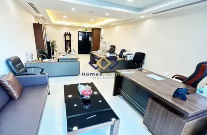 صورة لـ غرفة المعيشة / غرفة الطعام مكتب - استوديو - 1 حمام للايجار في برج تماني - الخليج التجاري - دبي ، صورة رقم 1