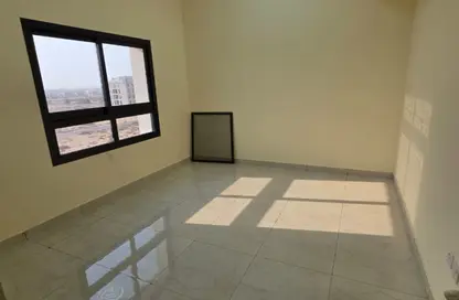 شقة - غرفة نوم - 2 حمامات للايجار في العالية - عجمان