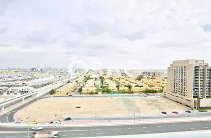 شقة - 1 حمام للايجار في عزيزي بلازا - الفرجان - دبي