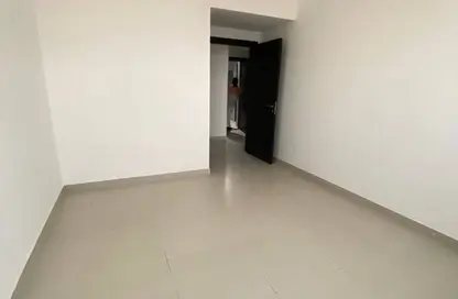 شقة - غرفة نوم - 2 حمامات للايجار في النعيمية - عجمان