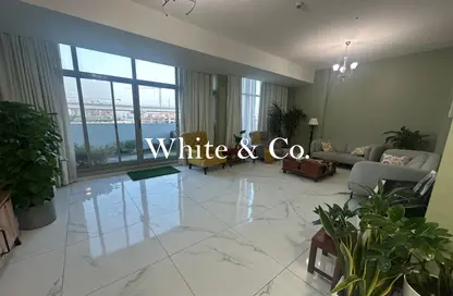 Apartment - 3 Bedrooms - 3 Bathrooms for sale in 5th Avenue - Al Furjan - Dubai
