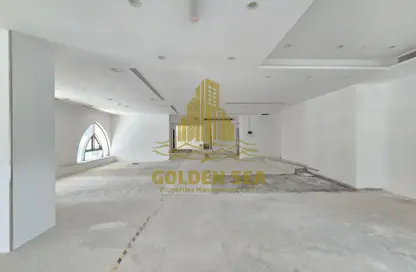 Office Space - Studio - 1 Bathroom for rent in East Corniche road - Hamdan Street - Abu Dhabi