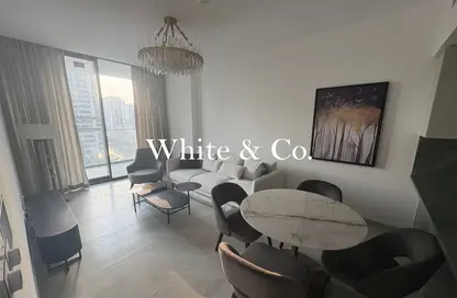 شقة - غرفة نوم - 1 حمام للايجار في زا باراجون لآي جي او - الخليج التجاري - دبي