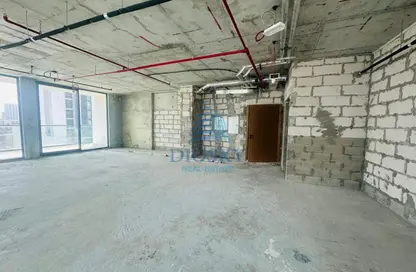 Shop - Studio - 1 Bathroom for rent in Binghatti Azure - Jumeirah Village Circle - Dubai