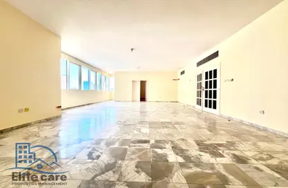 شقة - 4 غرف نوم - 5 حمامات للايجار في ابراج كريسنت - الخالدية - أبوظبي