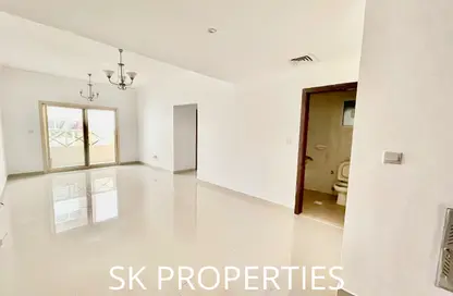 Apartment - 3 Bedrooms - 3 Bathrooms for rent in Muweileh Community - Muwaileh Commercial - Sharjah