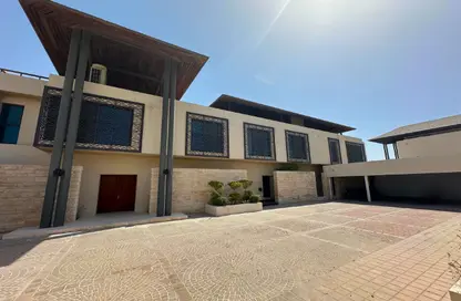 Villa - 4 Bedrooms - 5 Bathrooms for rent in Al Gurm Resort - Al Qurm - Abu Dhabi